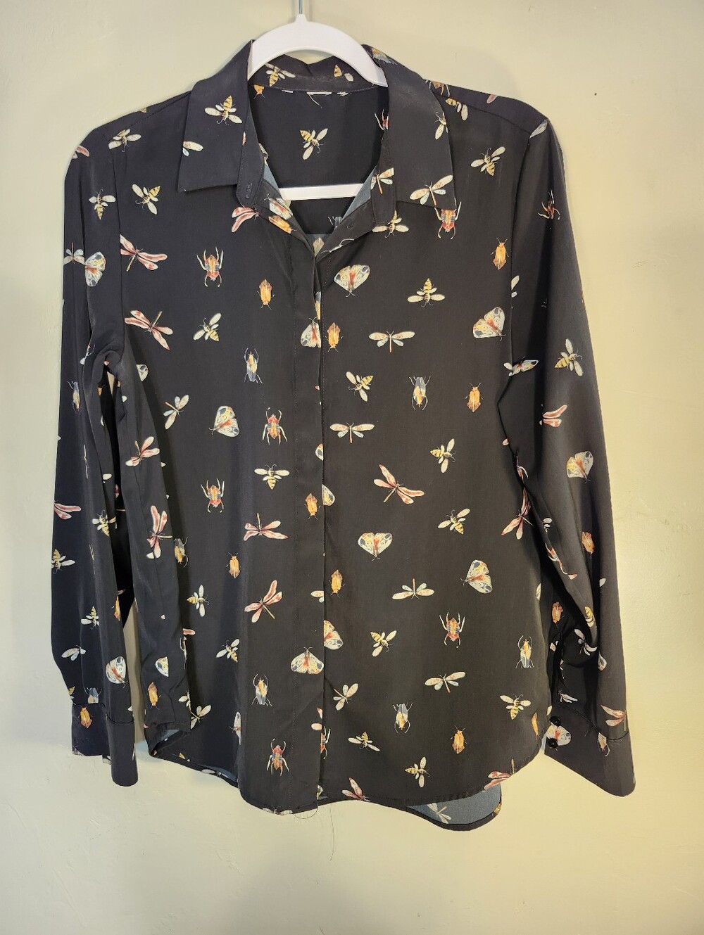 H&M Black Long-Sleeve Button-Down Shirt with Multi-Colored Insect Print Fun